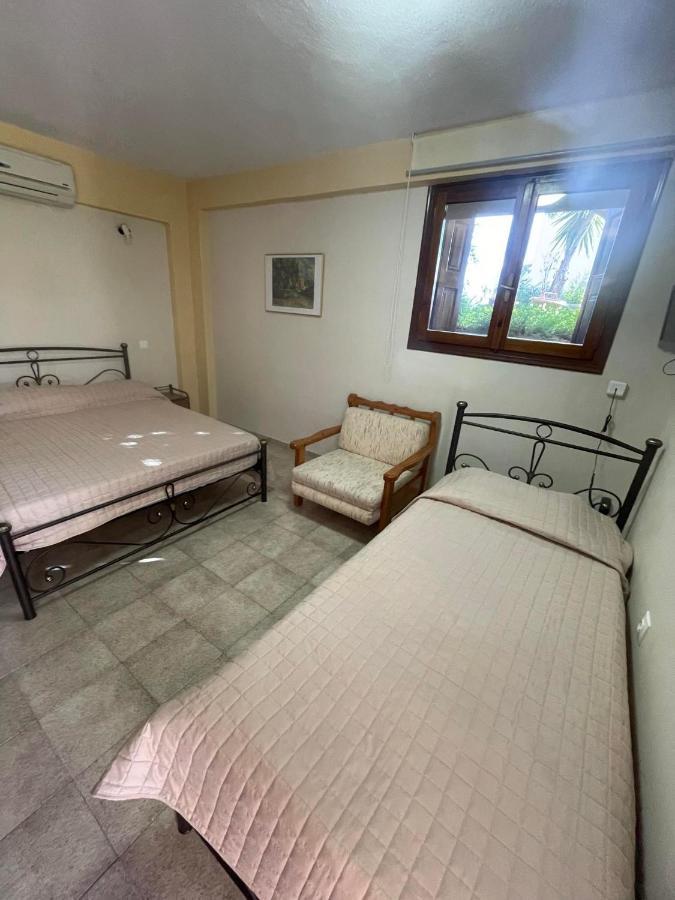 Vasilikos Apartments Paralia Agias Foteinis Eksteriør bilde